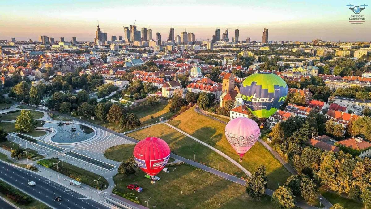 Gold 2 King Size Bed, Metro X2 Free Wifi, 50'Tv Netflix, Hbo, Appletv+ Lejlighed Warszawa Eksteriør billede